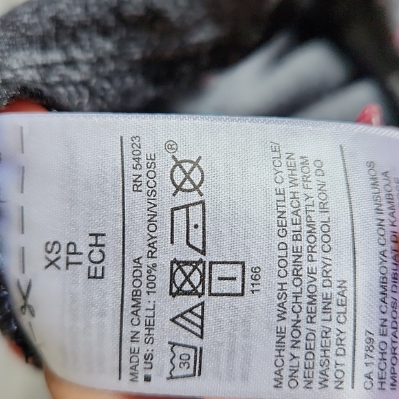 Old Navy - Picture 6 of 6